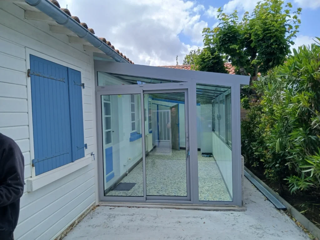 fenêtre aluminium à Cozes